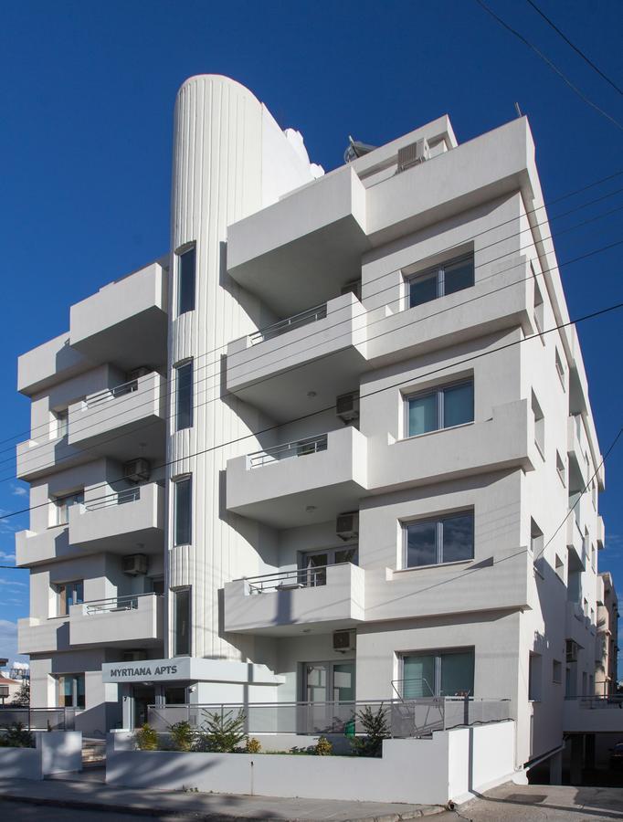 Myrtiana Apartments Nikosia Bagian luar foto